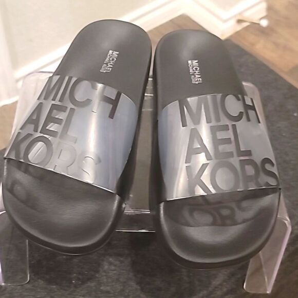 Michael Kors Gilmore PVC Slide Sandal- Black - Picture 6 of 9